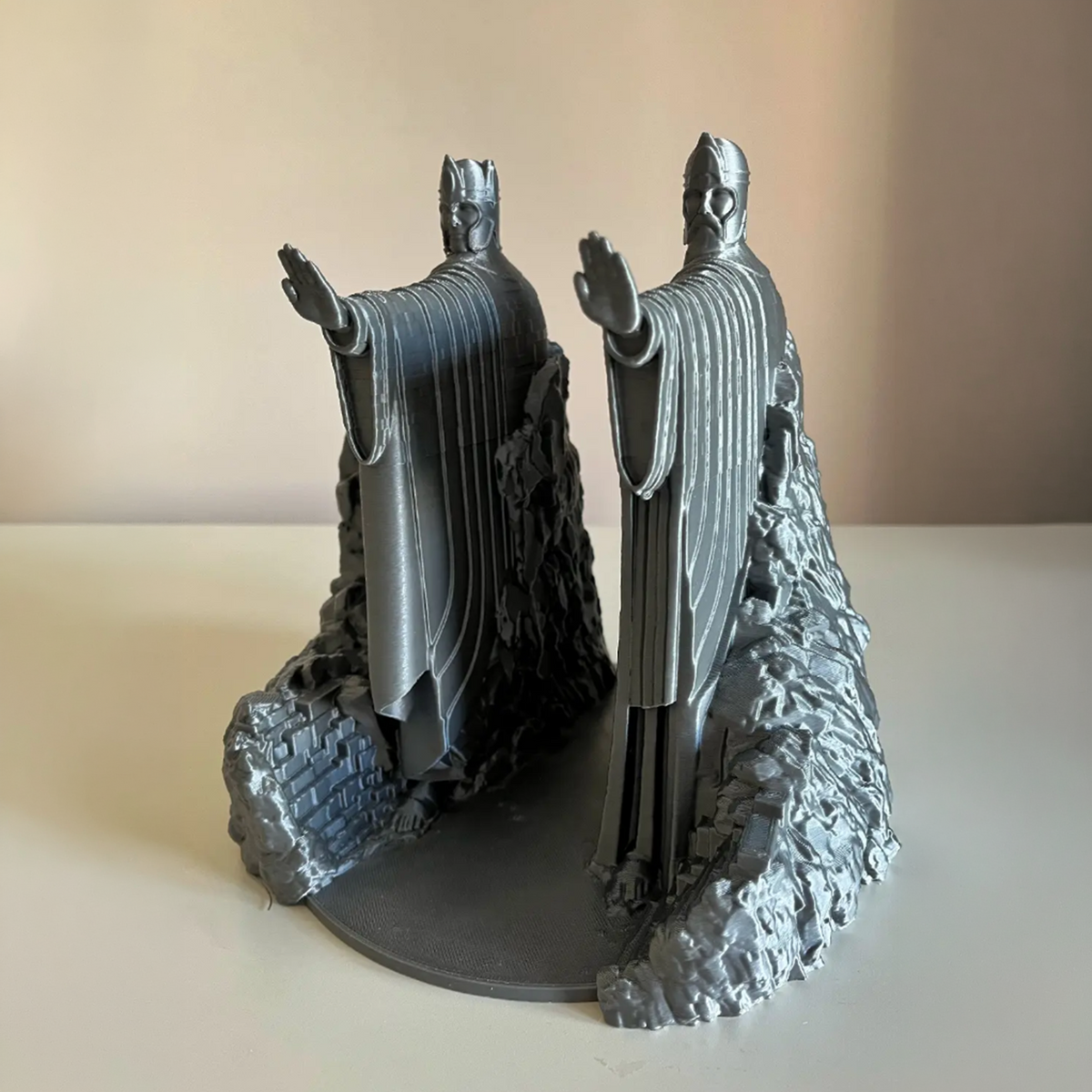 Lord of the Rings Argonath Figür