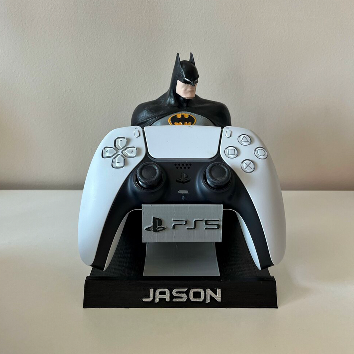 Batman Kol Tutacağı