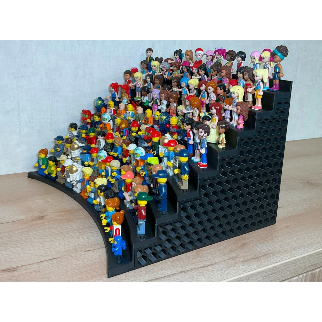 Magicland 3D büyük Lego figür standı, 117 figür kapasiteli, siyah plastik, merdiven şeklinde, koleksiyonluk figürler için ideal.