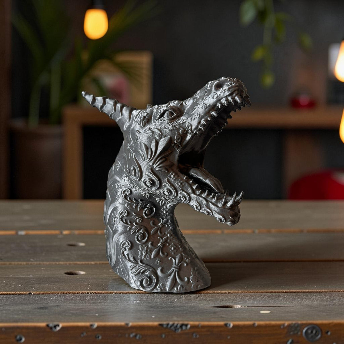 Magicland 3D ejderha tasarımlı gri kulaklık ve kol standı, detaylı kabartmalı desenli.