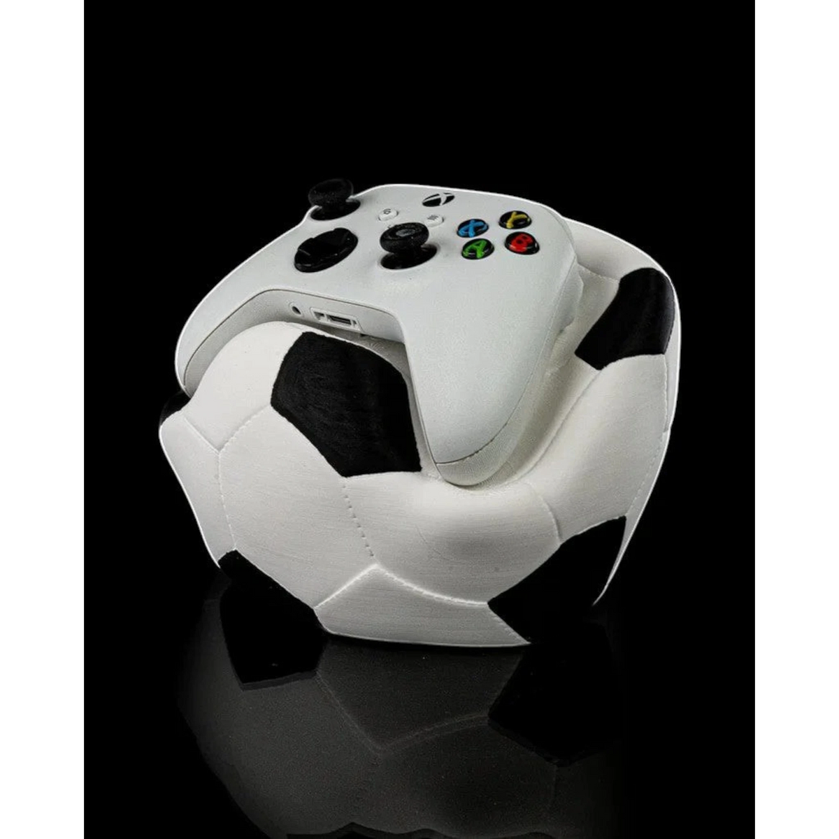 Magicland 3D futbol topu şeklinde beyaz ve siyah oyun kumandası tutucu stant