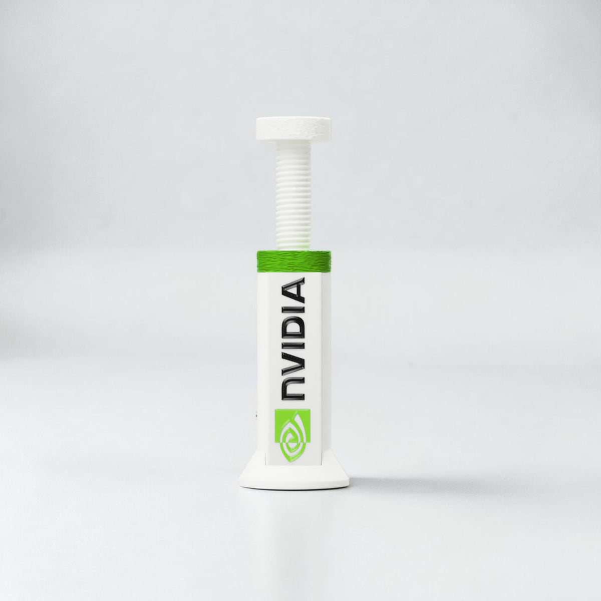 Magicland 3D marka beyaz ve yeşil GPU destek aparatı, Nvidia logosu ve yazı detayı.