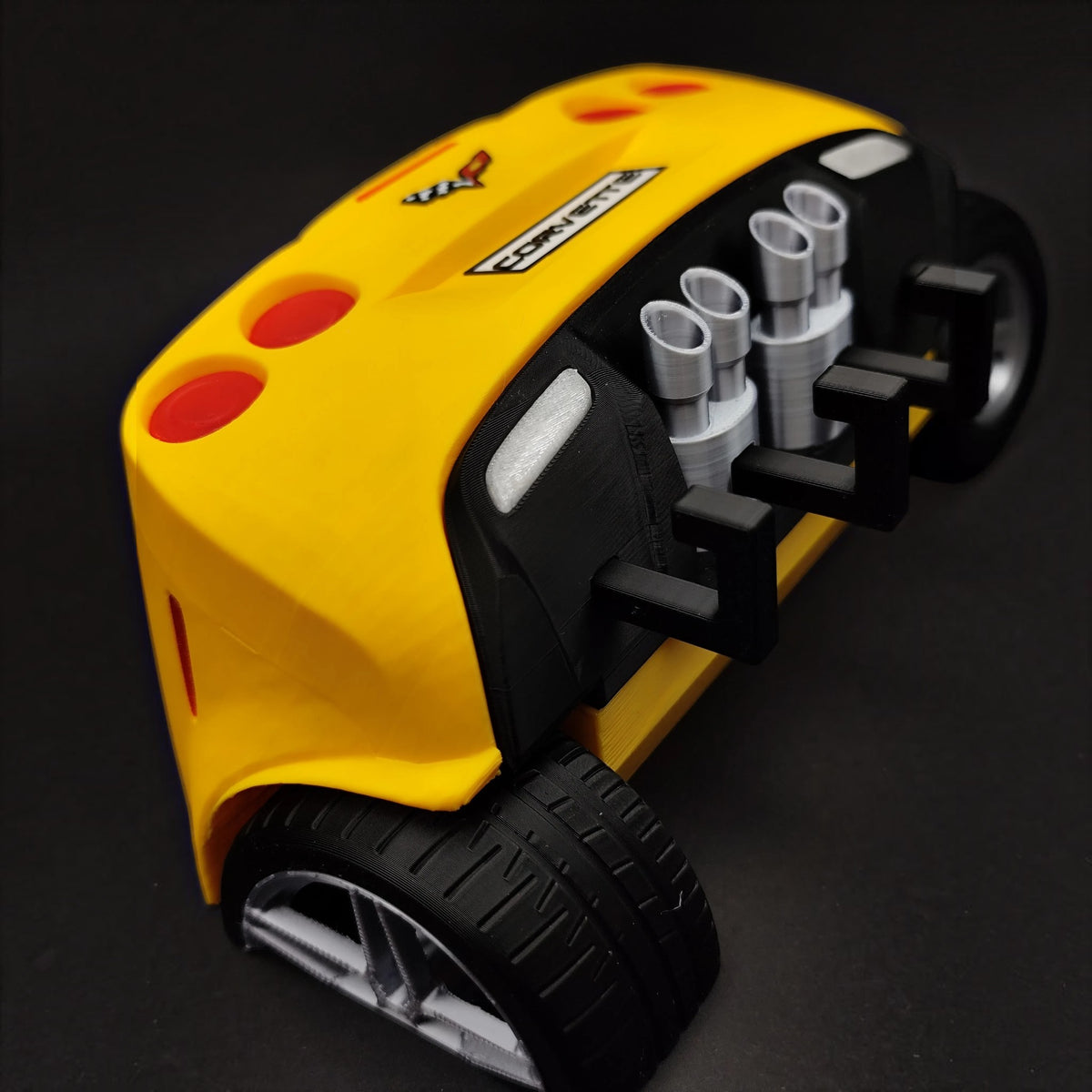 Magicland 3D sarı Corvette C6 tasarımlı, 5 kancalı, 3D baskı duvar tipi anahtarlık askısı