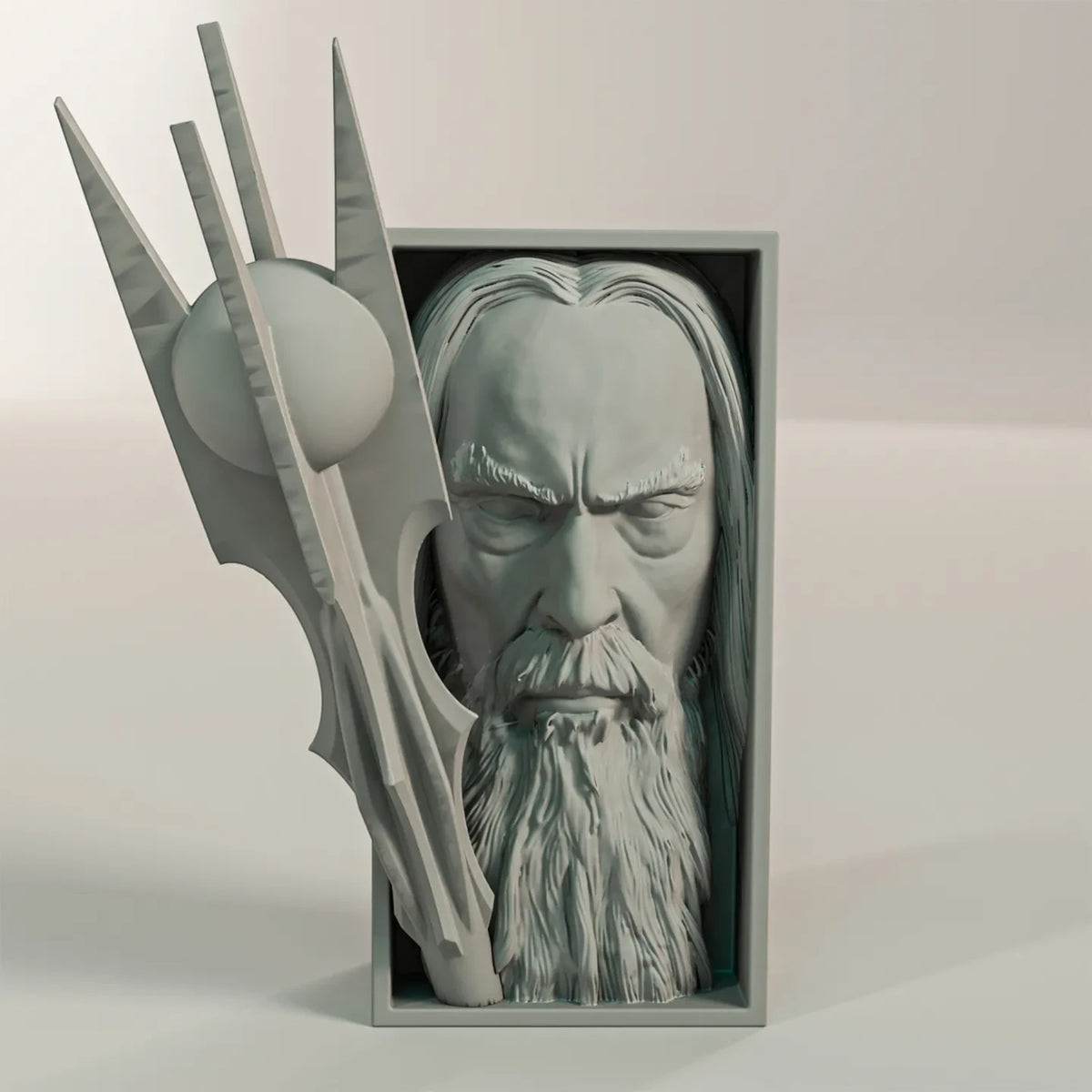 Magicland 3D tasarımı gri PLA malzemeden üretilmiş, detaylı sakal ve asa figürlü Saruman kitap tutucu dekoru.