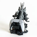 Magicland 3D'den Sauron figürlü, gri metal görünümlü, oyun kumandası tutacağı. Detaylı zırhı ve peleriniyle dikkat çekiyor.