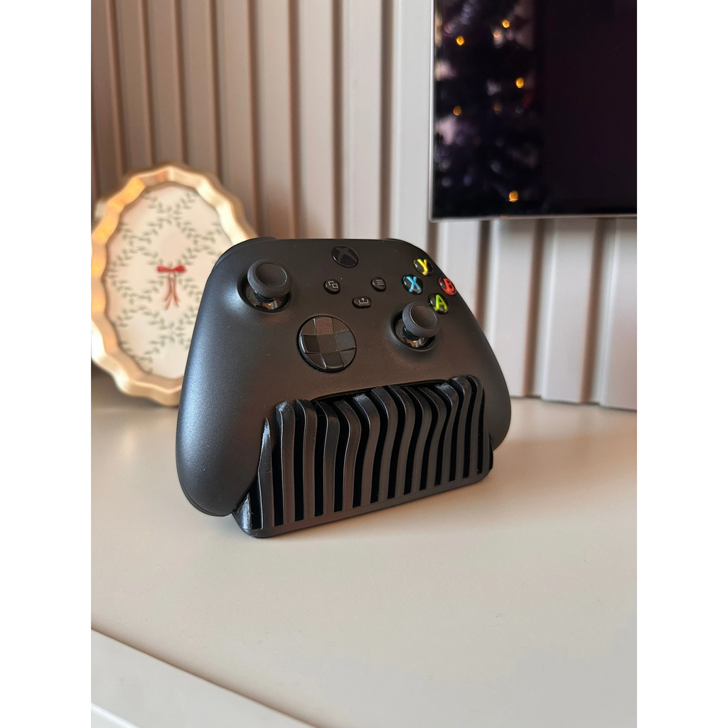 Magicland 3D modern tasarımlı siyah Xbox oyun kumandası standı