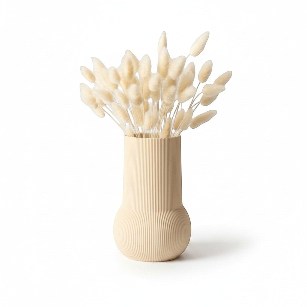 Magicland 3D beige ribbed decorative vase with dried bunny tail grass.