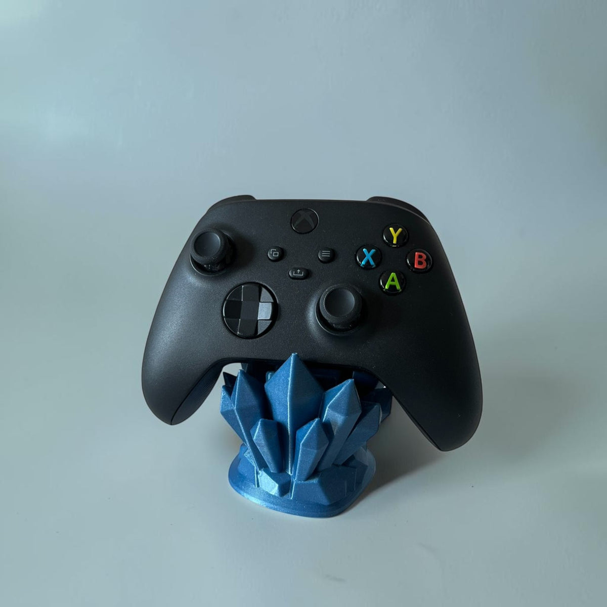 Magicland 3D blue crystal controller stand for Xbox controllers, unique decorative gaming accessory.