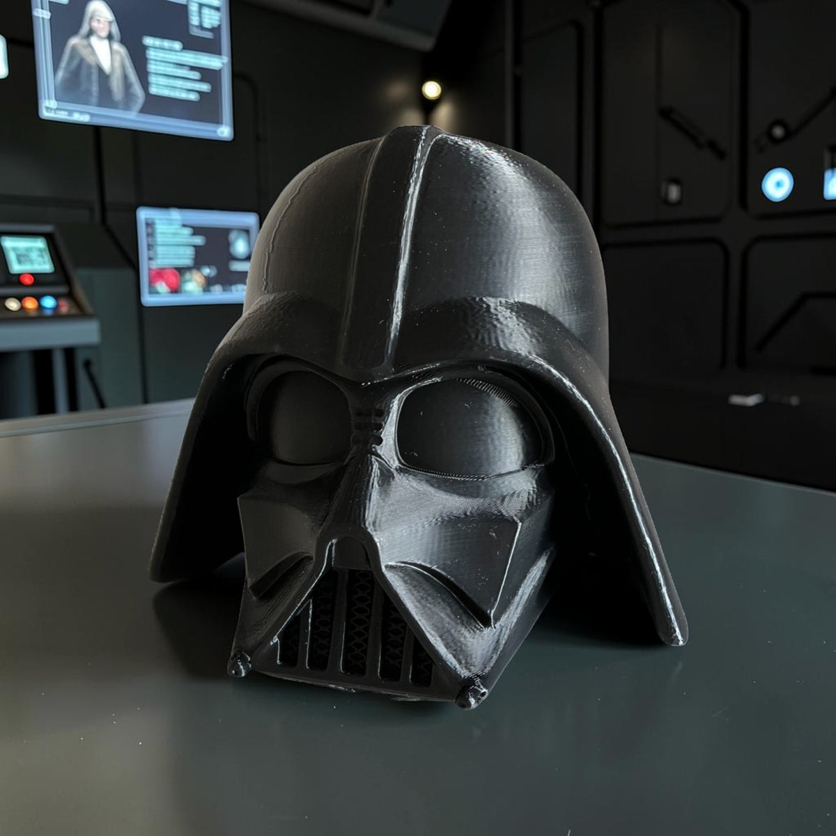 Magicland 3D Darth Vader helmet headphone stand, black 3D printed.